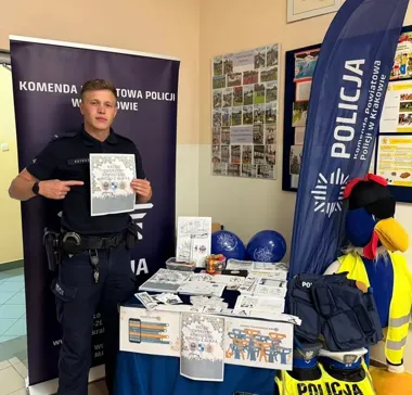 Judo, cyberzagrożenia i przemoc. Policjanci uczyli dzieci bezpieczeństwa